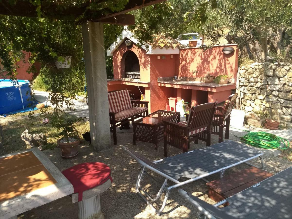 Apartman Tariba Supetarska Draga Exterior foto